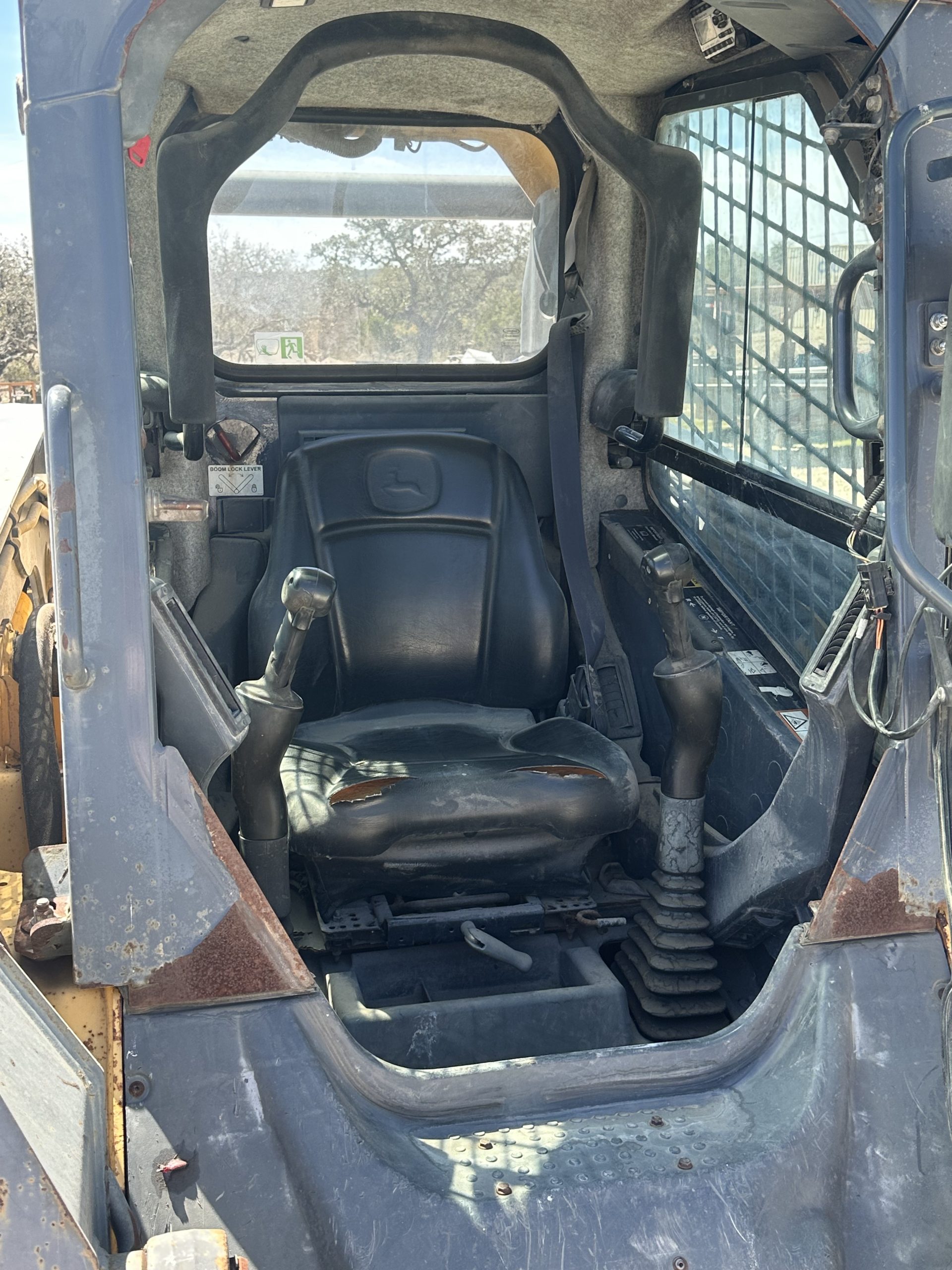 2012 John Deere 332D - Image 4