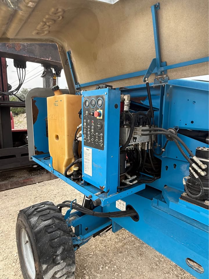 2013 Genie S40 - Image 4