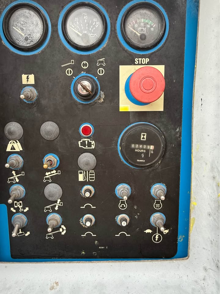 2013 Genie S40 - Image 5