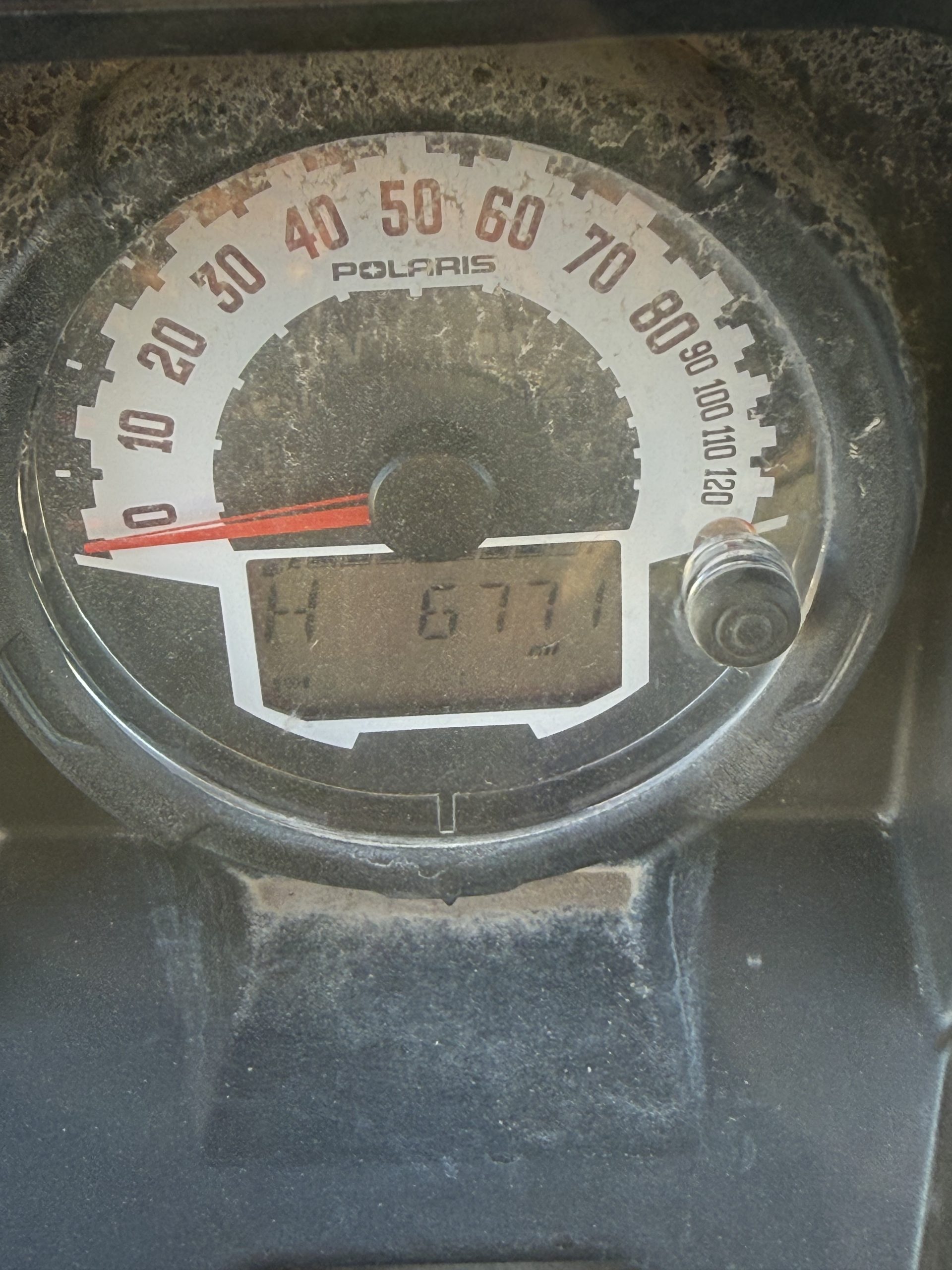 2015 Polaris Ranger 570 Crew - Image 8